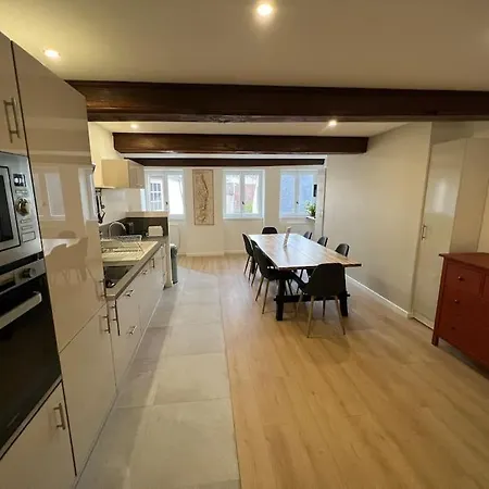 Le Petit Potet : 100 M², 6 Prs, 3 Ch, Centre Histo Apartamento